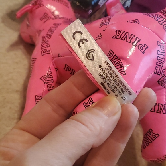 ●SOLD● Bundle Victoria Secret PINK 🐕 stuffed dogs - Picture 10 of 14